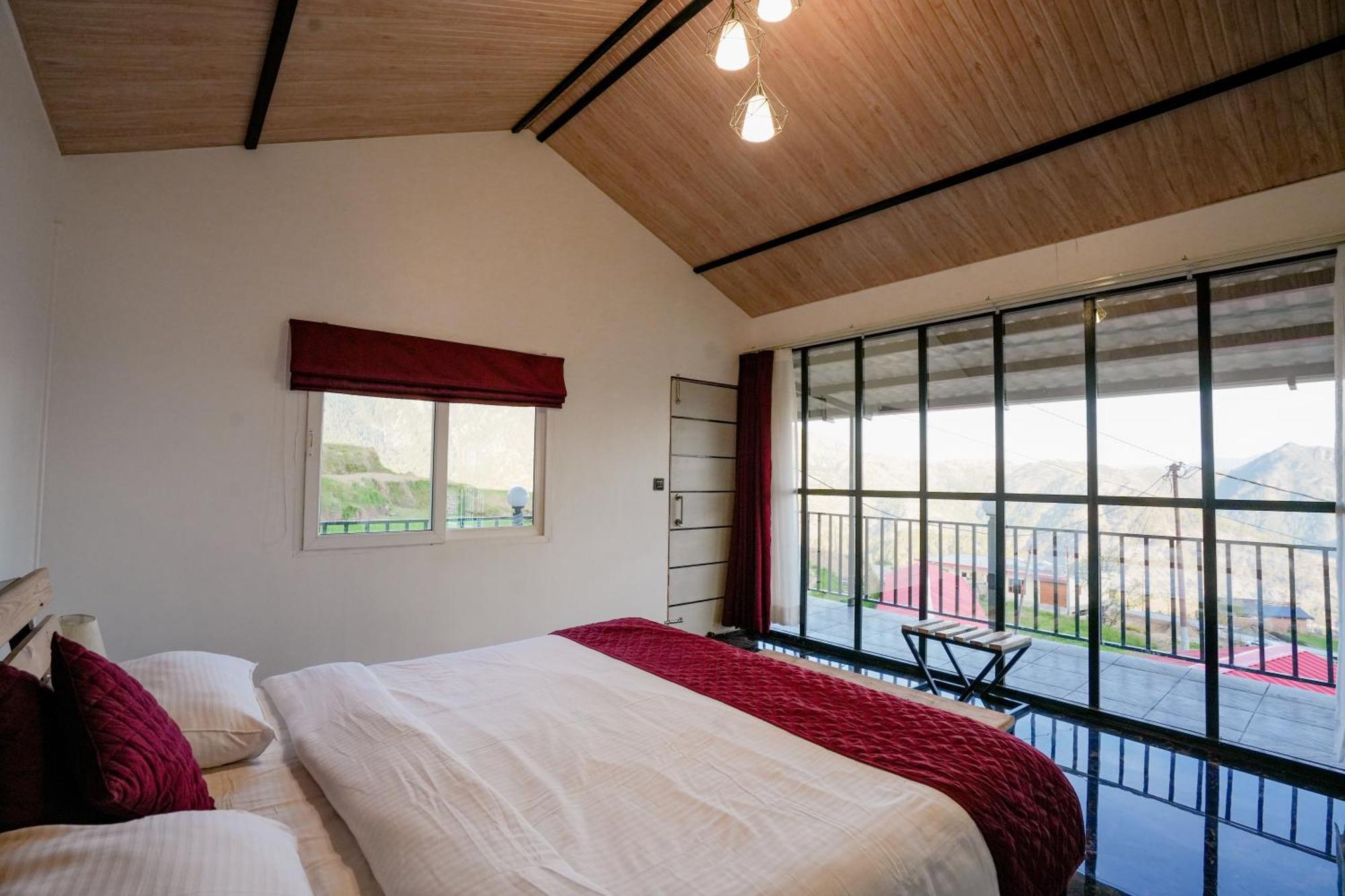 The Hillside Cottages Kanatal Ngoại thất bức ảnh