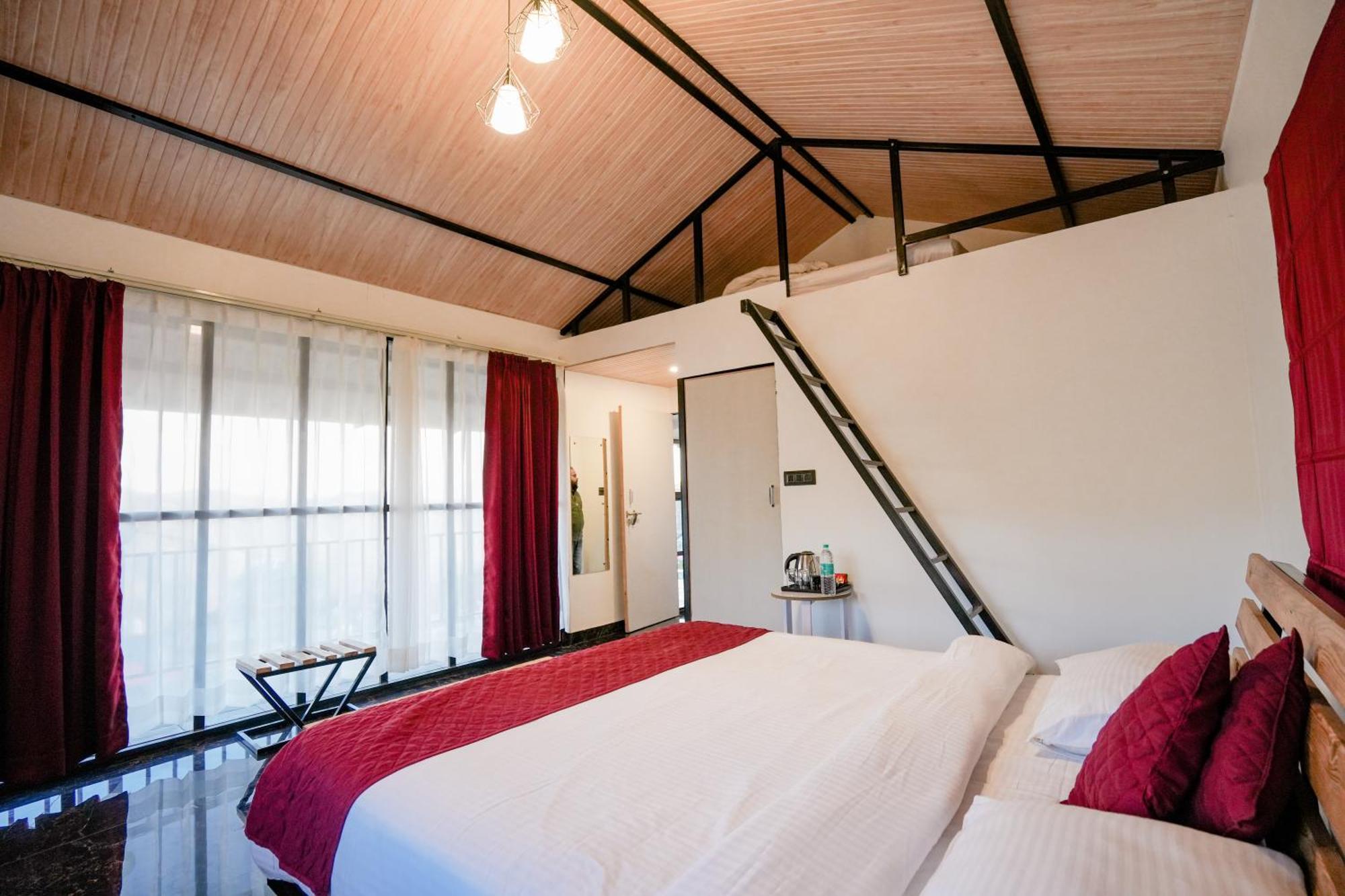 The Hillside Cottages Kanatal Ngoại thất bức ảnh
