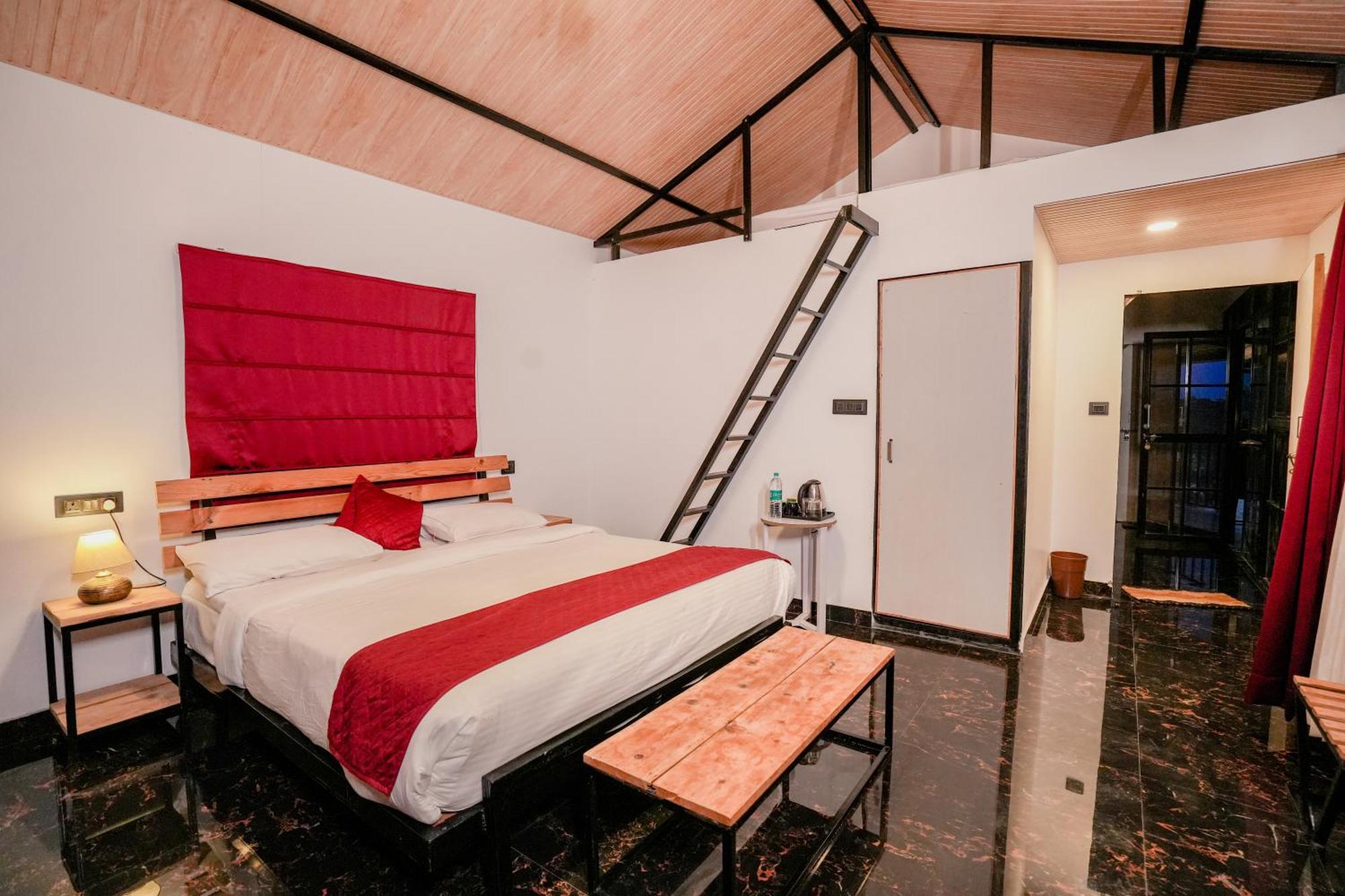 The Hillside Cottages Kanatal Ngoại thất bức ảnh