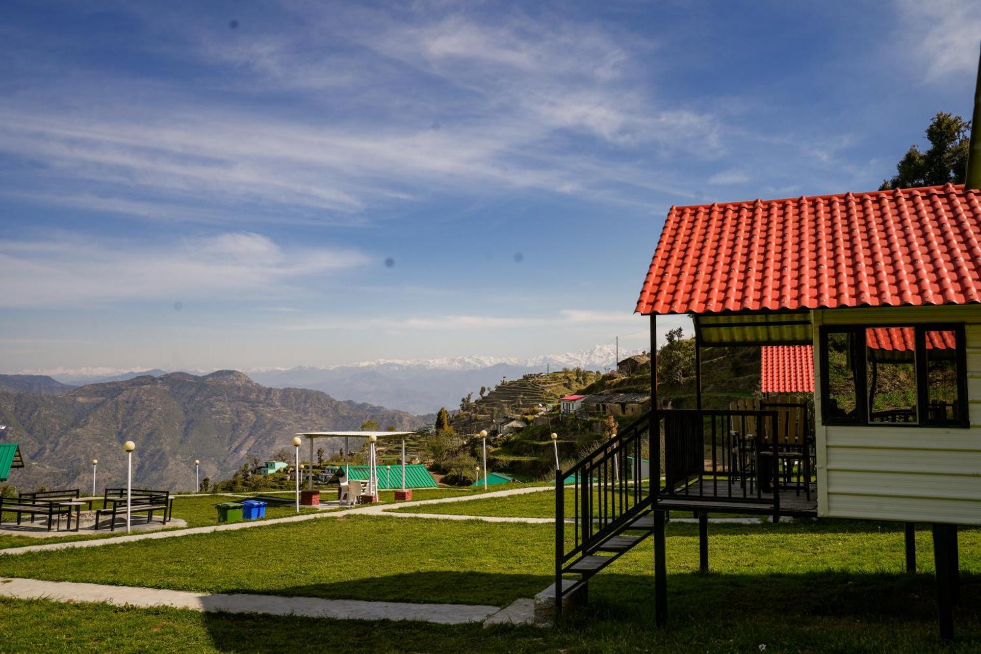 The Hillside Cottages Kanatal Ngoại thất bức ảnh