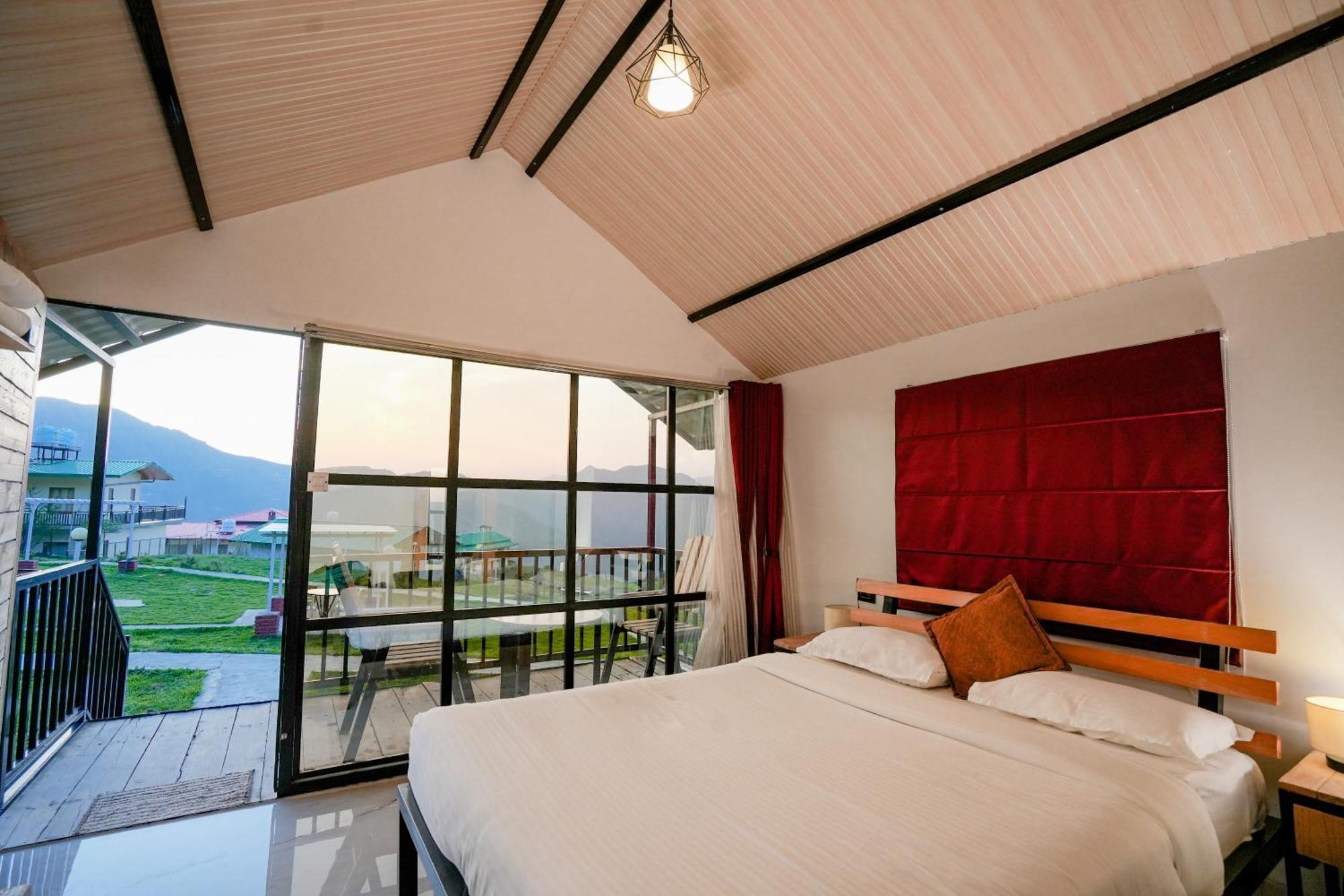 The Hillside Cottages Kanatal Ngoại thất bức ảnh