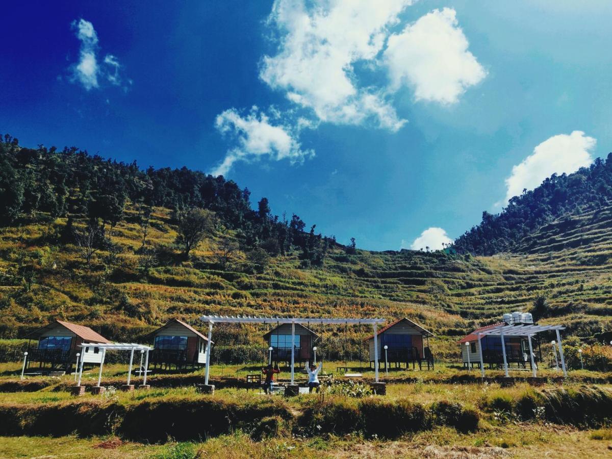 The Hillside Cottages Kanatal Ngoại thất bức ảnh