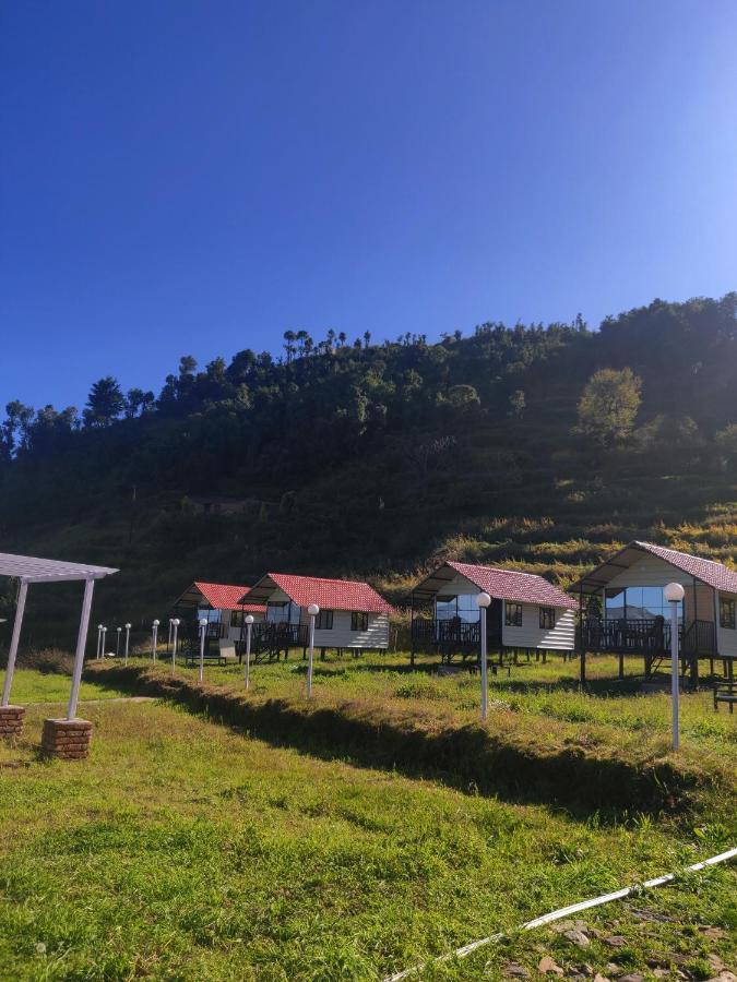 The Hillside Cottages Kanatal Ngoại thất bức ảnh