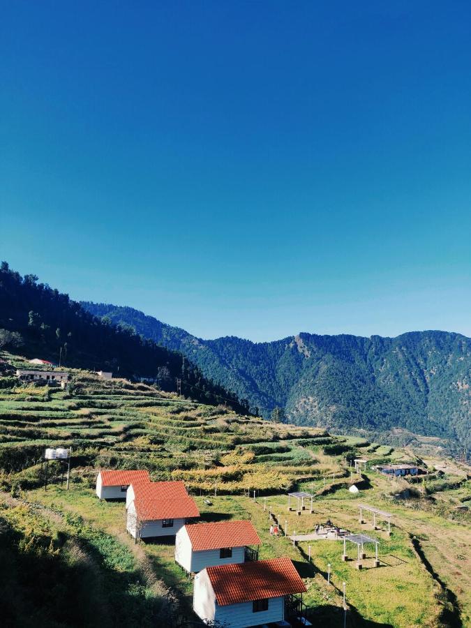 The Hillside Cottages Kanatal Ngoại thất bức ảnh
